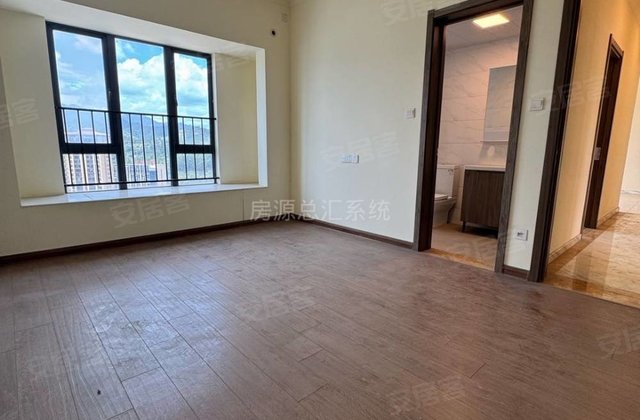 碧桂园城央壹品4室2厅120㎡73.8万二手房图片