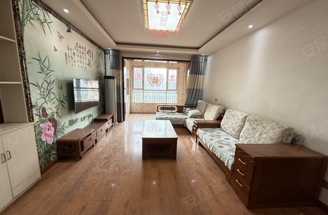 龙度华府3室2厅120㎡55万二手房图片