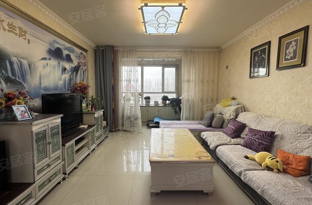 新苑名居二区3室2厅124.88㎡52万二手房图片