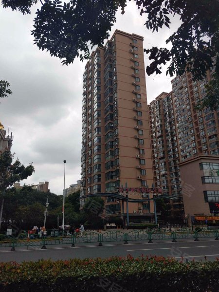 东方明珠国际公寓 