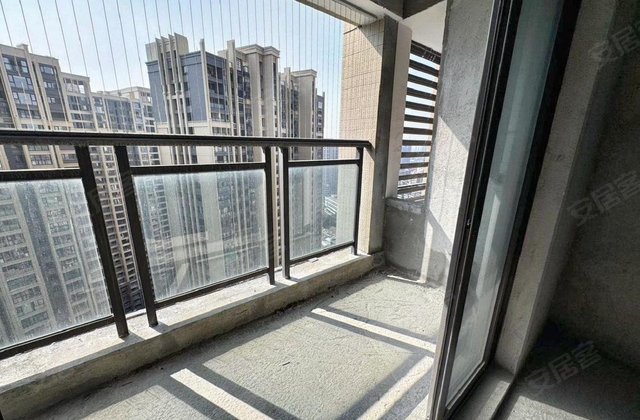 深源金紫名邦3室2厅96㎡95万二手房图片