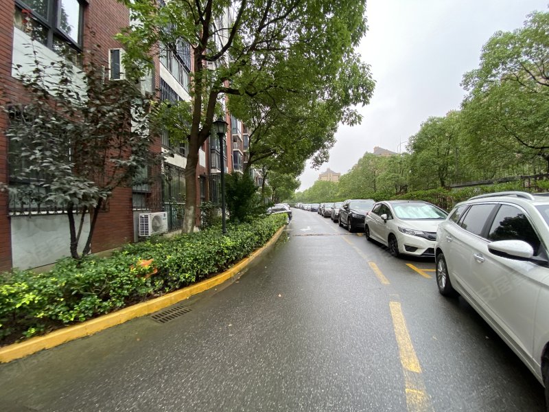 顺驰美兰湖(公寓住宅)