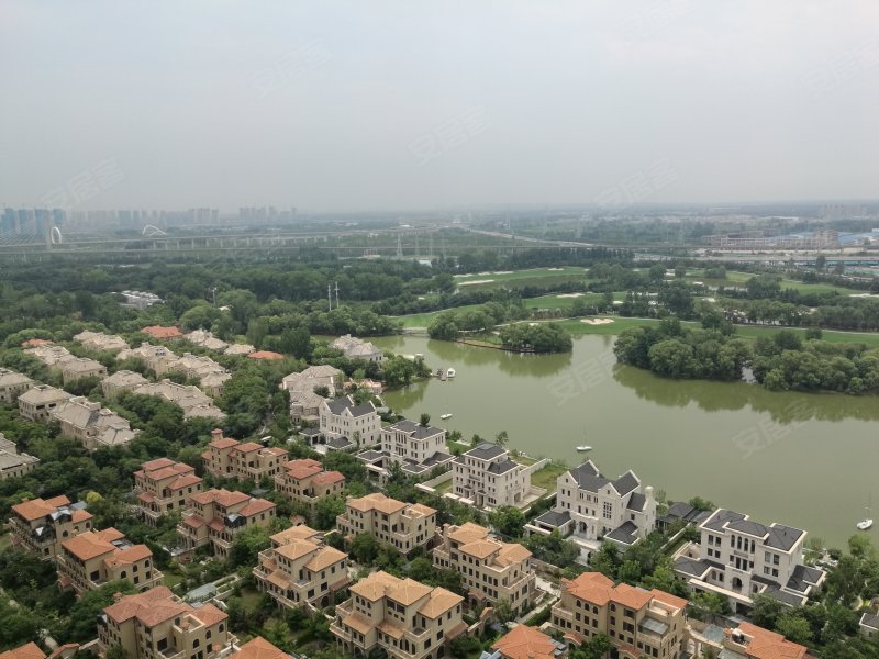 经南八路,近经开第八大街-郑州金沙湖高尔夫观邸(南区别墅)二手房