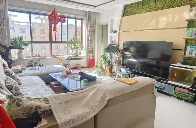 宁和园3室2厅93㎡34.5万二手房图片