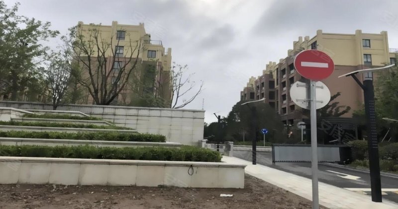 临港首府(公寓住宅) 