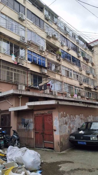 三林路430弄小区 