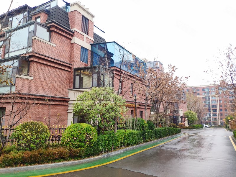 青特赫山(别墅)