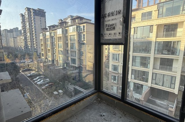 滨河又一城4室2厅150.6㎡75万二手房图片