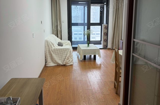 融创海越府3室2厅89㎡76万二手房图片