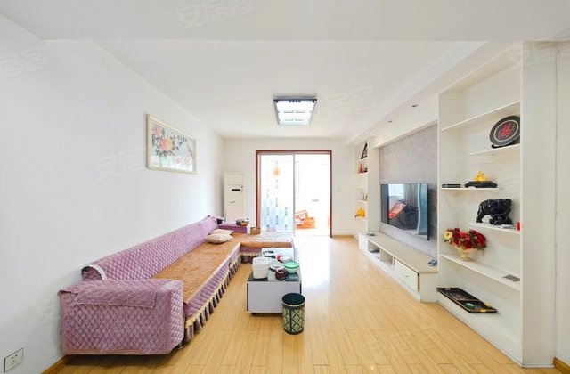 湘超景园3室2厅132.24㎡110万二手房图片