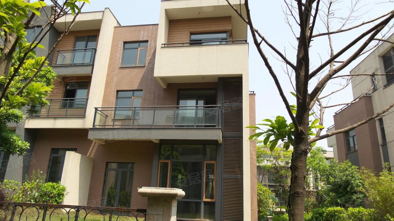 龙湾国际社区(别墅),高云路-长沙龙湾国际社区(别墅)二手房,租房,房价