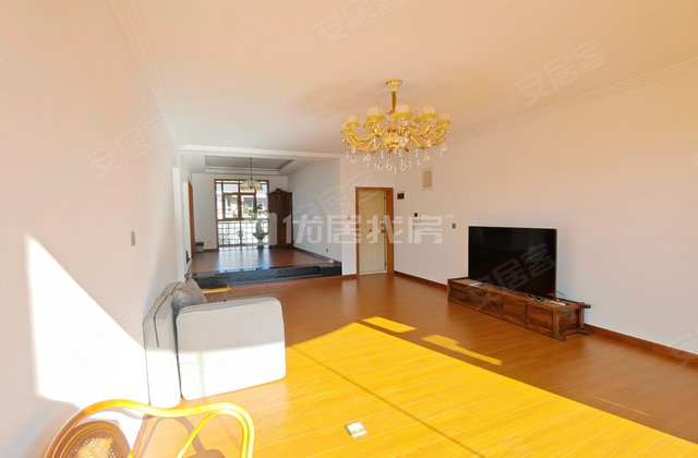 阳光花园3区3室2厅159.73㎡176万二手房图片