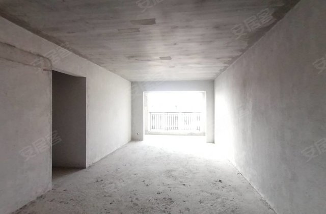 幸福里观澜墅4室2厅150㎡60万二手房图片