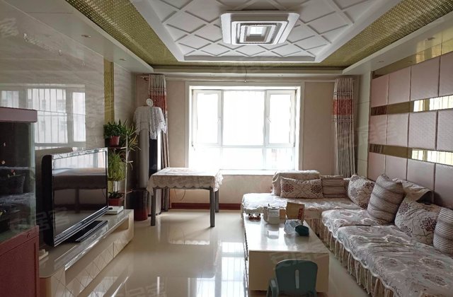 玫香园3室2厅137㎡68.2万二手房图片