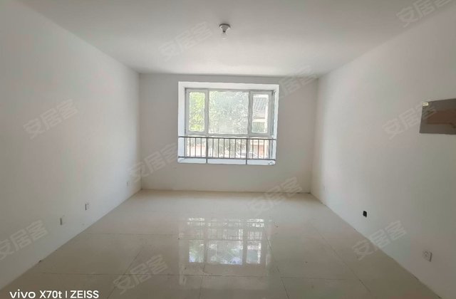 铂金水岸3室2厅122.79㎡38.8万二手房图片