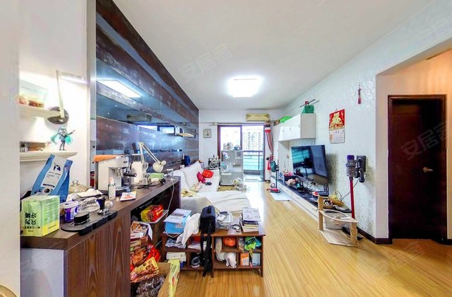 理想蓝堡国际花园3室2厅106.23㎡579万二手房图片