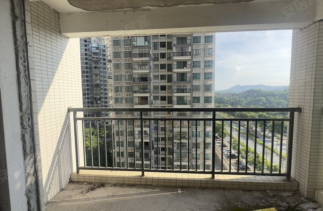 玫瑰湖恒祥豪苑3室2厅101㎡36.5万二手房图片