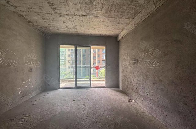 恒润紫园一期4室2厅143㎡84.8万二手房图片