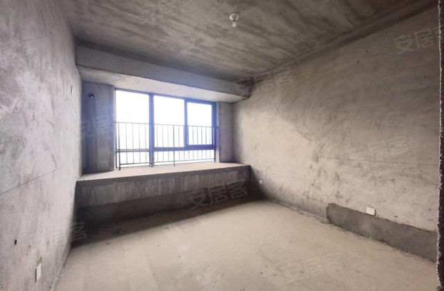 中丹新城学府3室2厅121㎡67万二手房图片