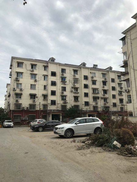 航华四村一二街坊 