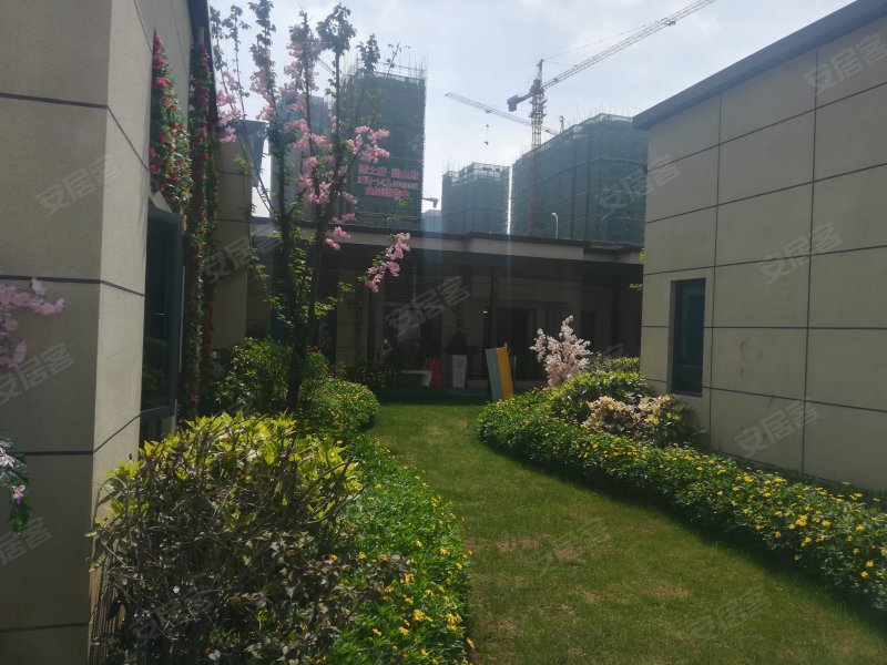 碧桂园西南上城澜山府