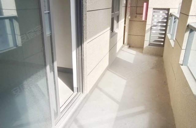 帆海锦园4室2厅140㎡138万二手房图片
