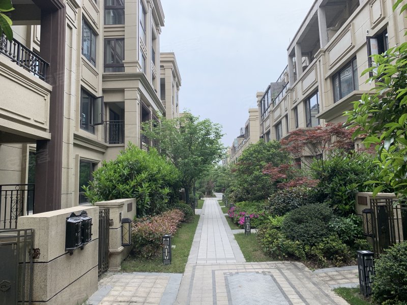 中梁百悦城(别墅)