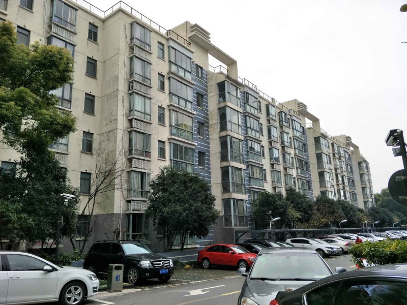 春申复地城(一期)