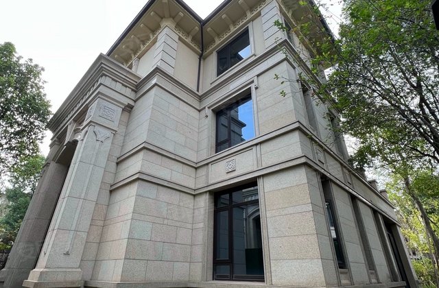 江与城天钜 内圈独栋别墅 楼间距宽 花园500多 停车8辆车大竹林江与城