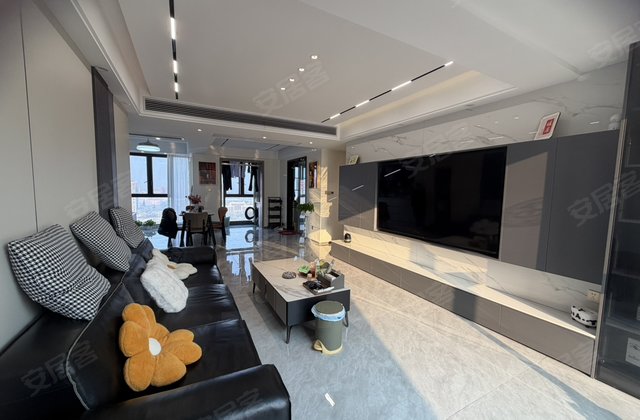 汇金新城4室2厅135㎡62.8万二手房图片