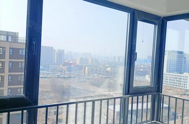 融历悦城壹品3室2厅104.43㎡92万二手房图片