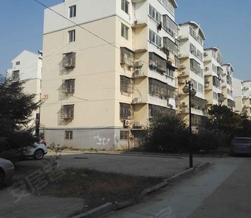 南苑新城 小三房 产权清晰 医疗配套成熟 交通便利 带储藏室