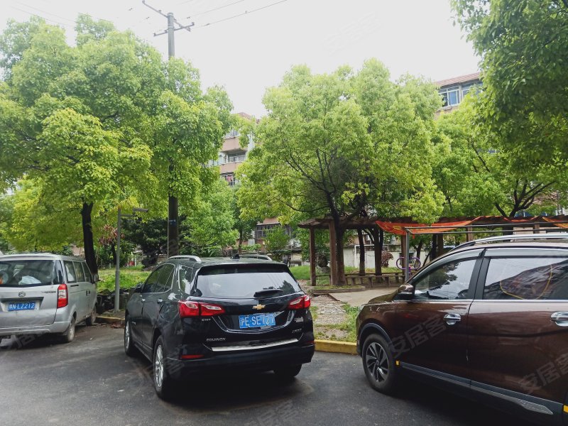 泰和新城(3381弄94-141号)