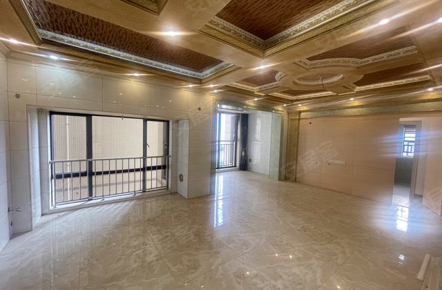 恒辉万象公馆3室2厅121.72㎡52万二手房图片