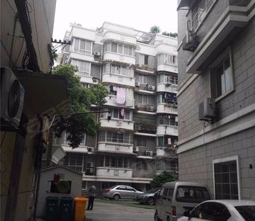 城河公寓