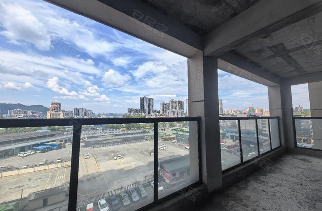 湘泉世纪领域5室2厅140㎡56.8万二手房图片