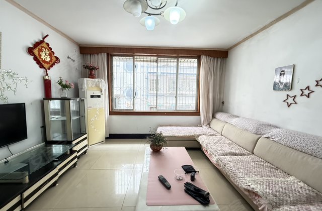 紫薇花苑3室2厅120㎡25.8万二手房图片