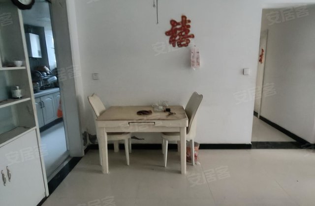 桐城国际3室2厅115㎡46万二手房图片