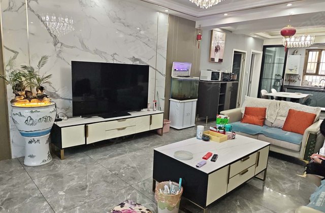 尚城御庭4室2厅135.8㎡78万二手房图片