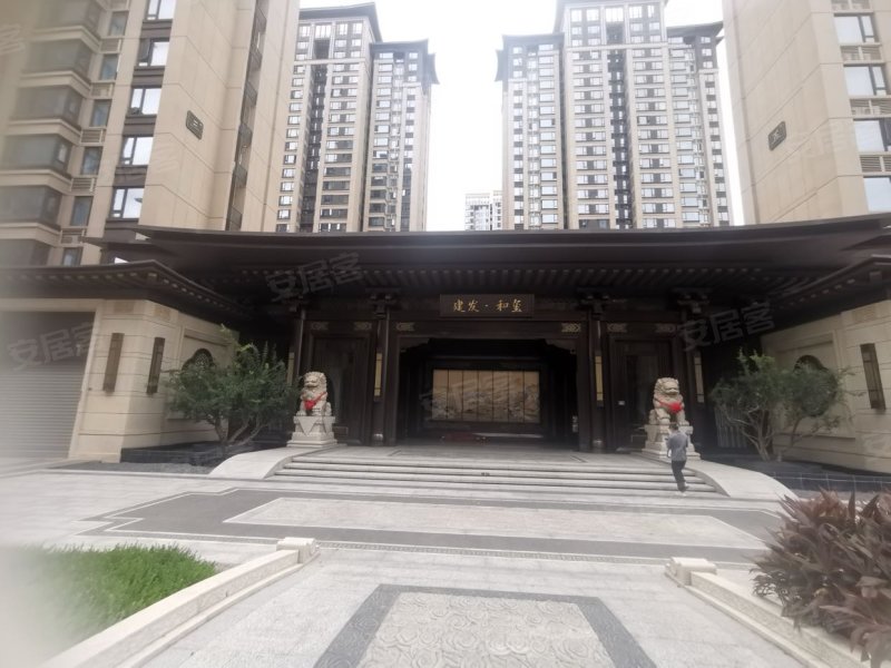 厦门房产网>厦门二手房>海沧二手房>马銮湾新城二手房>建发和玺>800