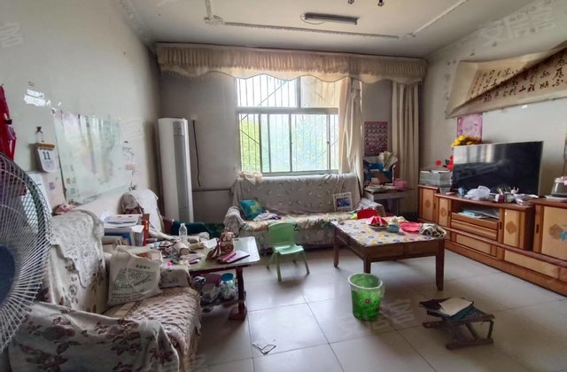 颐清园3室2厅115㎡45万二手房图片