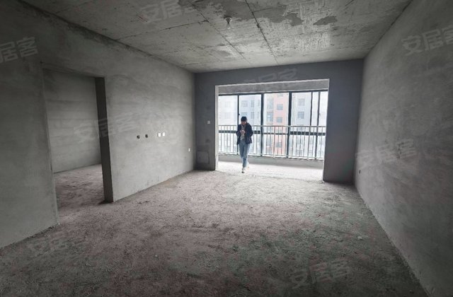 容园(二期)3室2厅140㎡82万二手房图片