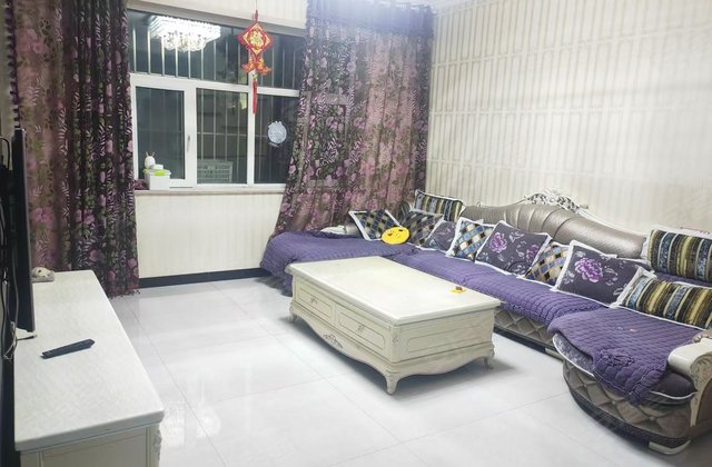 腾格里小区2室1厅92.28㎡25万二手房图片