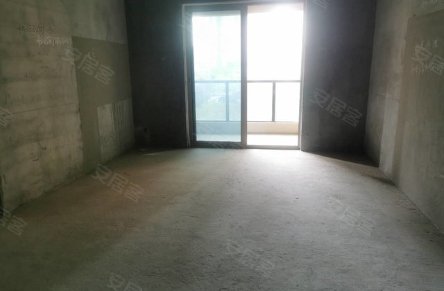 山水华庭4室2厅125㎡111万二手房图片