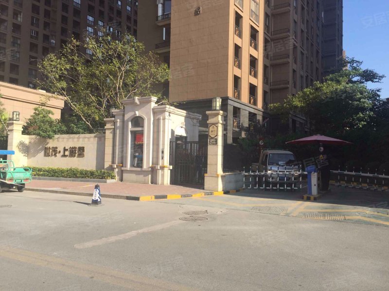 世茂上游墅西区(商住楼)