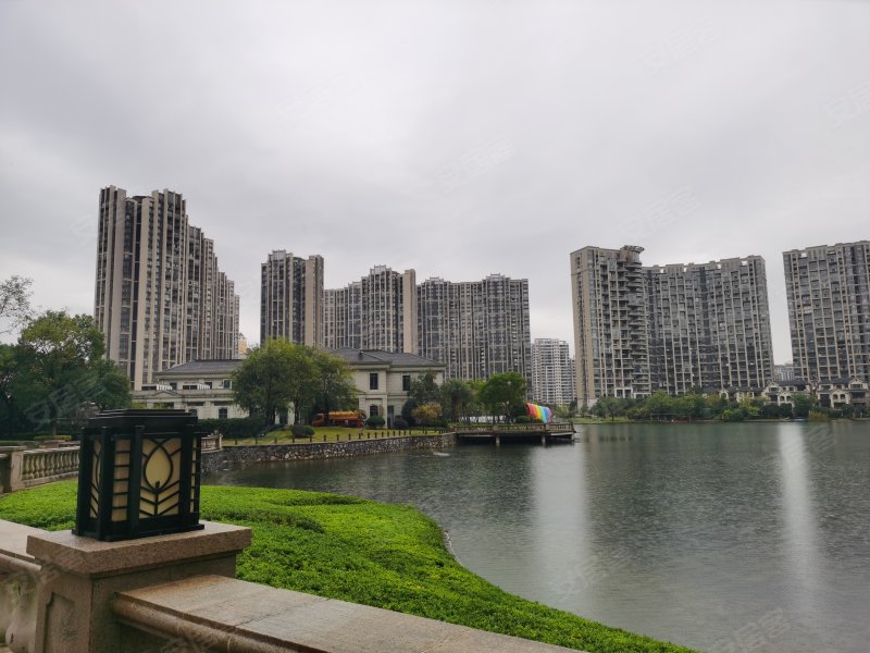 花样年麓湖国际