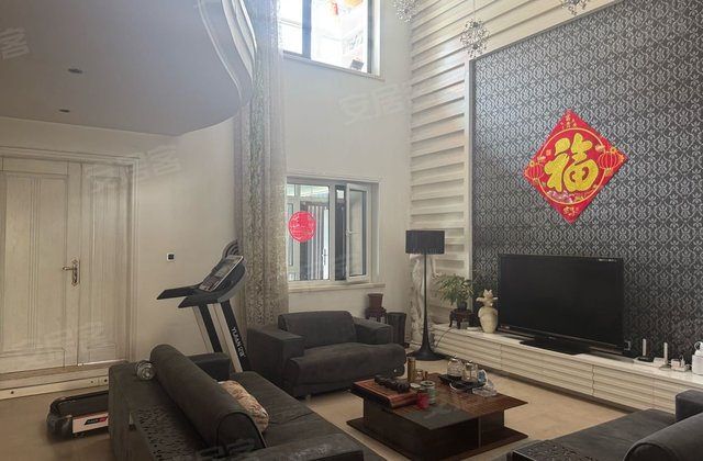 碧水嘉园4室2厅240㎡83万二手房图片