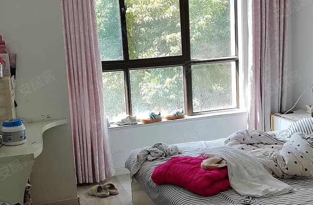 润和国际3室1厅94.02㎡53.8万二手房图片