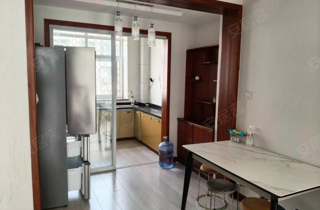 凤翔小区3室2厅108.27㎡43万二手房图片