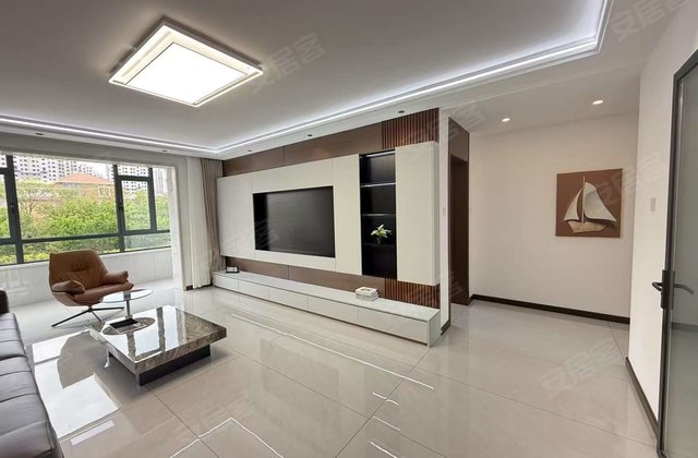 金岭花园3室2厅118㎡32.5万二手房图片